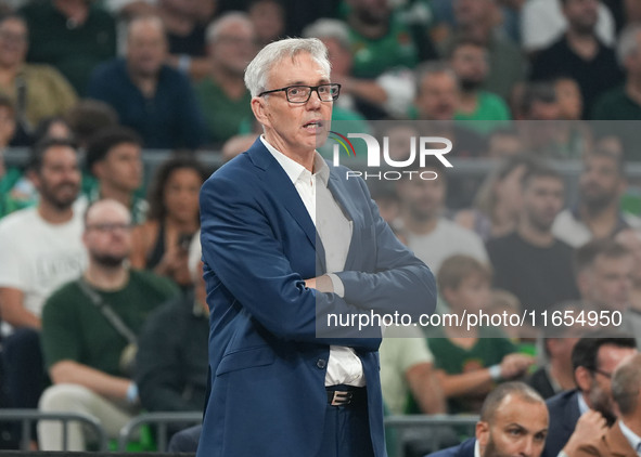 Manager of Bayern Munich, Gordon Herbert, is present during the Euroleague basketball match between Panathinaikos AKTOR Athens and FC Bayern...