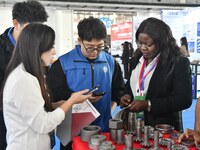 Foreign merchants learn about fastener products at the 2024 International Procurement Conference in Handan, China, on October 10, 2024. (