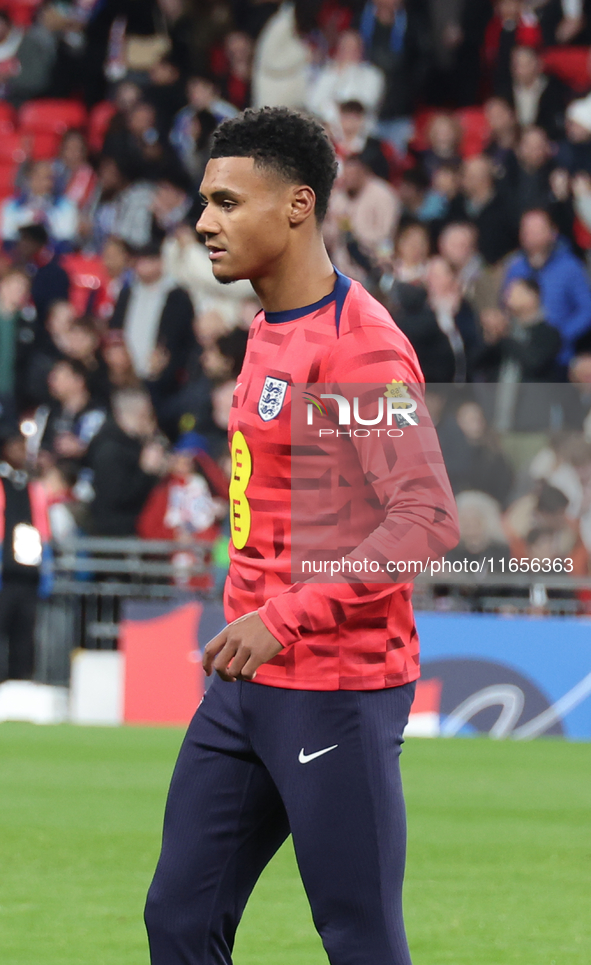 Curtis Jones of Liverpool, England, participates in the pre-match warm-up during the UEFA Nations League Group 2 match between England and G...