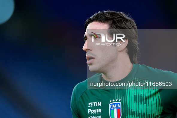 Sandro Tonali of Italy looks on during the UEFA Nations League 2024/25 League A Group A2 match between Italy and Belgium at Stadio Olimpico...