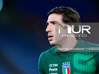 Sandro Tonali of Italy looks on during the UEFA Nations League 2024/25 League A Group A2 match between Italy and Belgium at Stadio Olimpico...