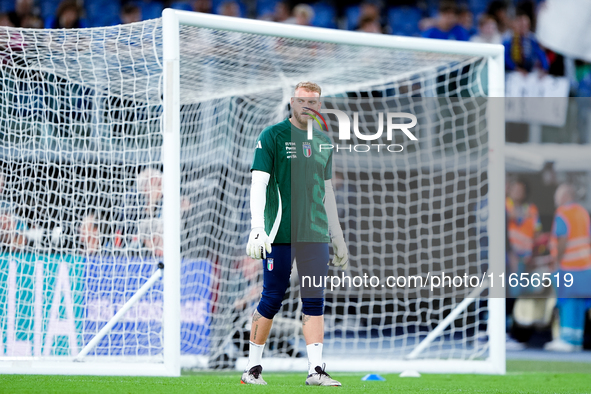 Michele Di Gregorio of Italy looks on during the UEFA Nations League 2024/25 League A Group A2 match between Italy and Belgium at Stadio Oli...