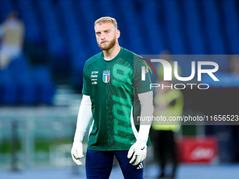 Michele Di Gregorio of Italy looks on during the UEFA Nations League 2024/25 League A Group A2 match between Italy and Belgium at Stadio Oli...