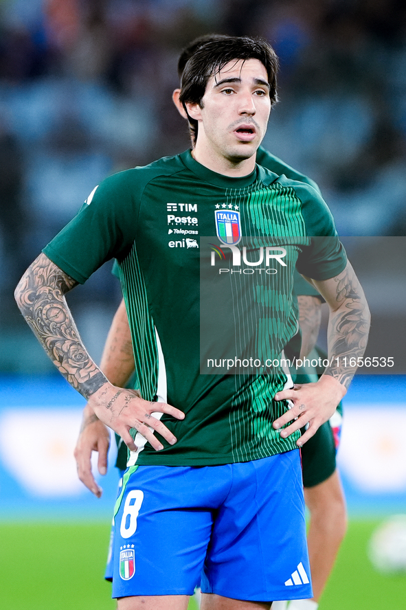 Sandro Tonali of Italy looks on during the UEFA Nations League 2024/25 League A Group A2 match between Italy and Belgium at Stadio Olimpico...