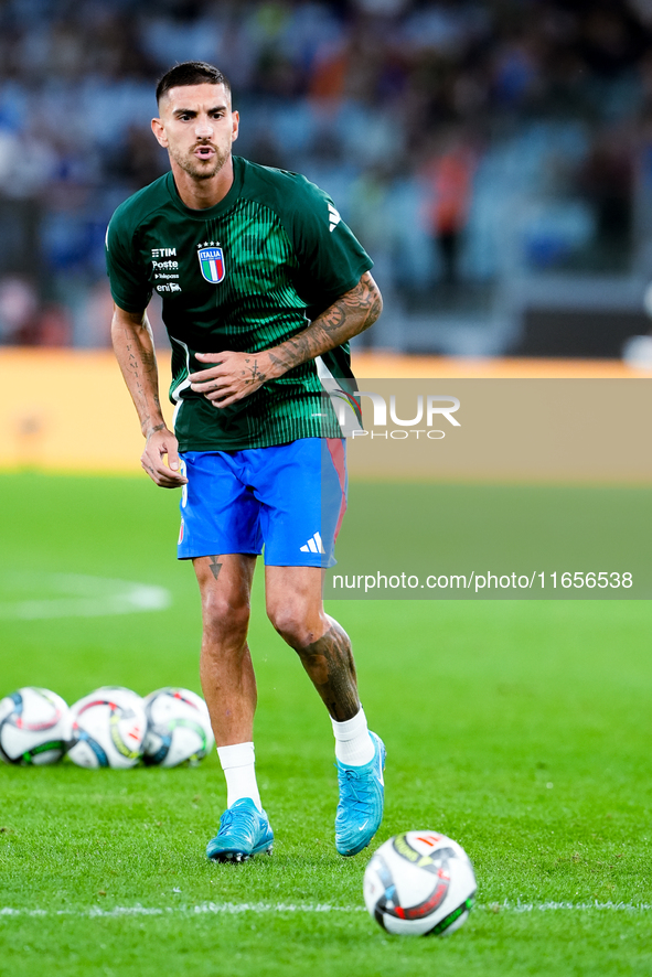 Lorenzo Pellegrini of Italy looks on during the UEFA Nations League 2024/25 League A Group A2 match between Italy and Belgium at Stadio Olim...