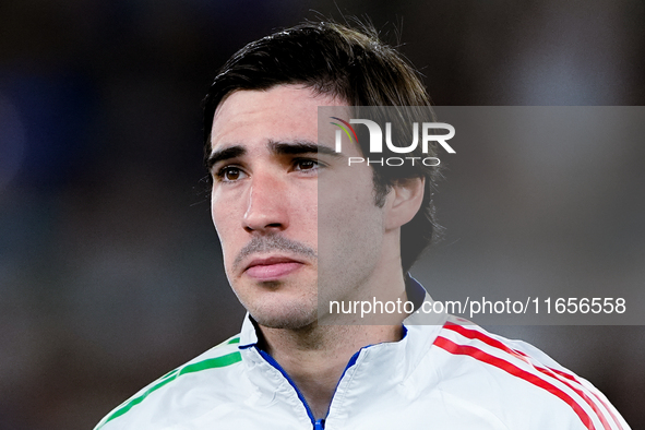 Sandro Tonali of Italy looks on during the UEFA Nations League 2024/25 League A Group A2 match between Italy and Belgium at Stadio Olimpico...