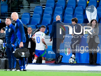 Lorenzo Pellegrini of Italy leaves the pitch after receiving a red card during the UEFA Nations League 2024/25 League A Group A2 match betwe...