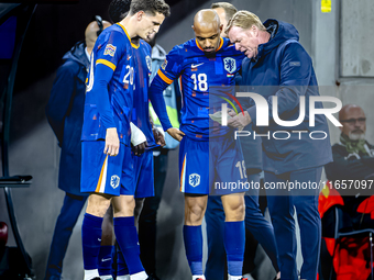 Netherlands trainer Ronald Koeman and Netherlands forward Donyell Malen are present during the match between Hungary and the Netherlands at...