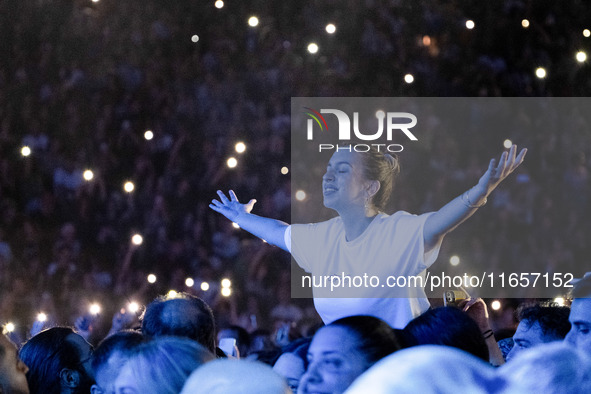 More than 45,000 people attend the concert to raise funds for legal expenses related to the case of the Tempe incident and in memory of the...