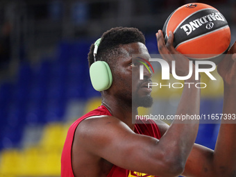 Youssoupha Fall plays during the match between FC Barcelona and Alba Berlin, corresponding to week 2 of the Turkish Airlines Euroleague, at...