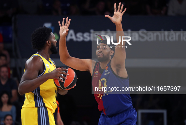 Jabari Parker and Trevion Williams play during the match between FC Barcelona and Alba Berlin, corresponding to week 2 of the Turkish Airlin...