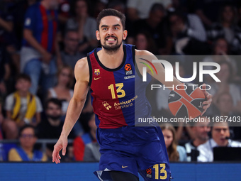 Tomas Satoransky plays during the match between FC Barcelona and Alba Berlin, corresponding to week 2 of the Turkish Airlines Euroleague, at...