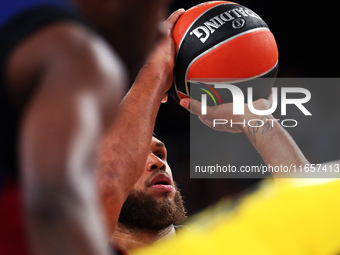 Justin Anderson plays during the match between FC Barcelona and Alba Berlin, corresponding to week 2 of the Turkish Airlines Euroleague, at...