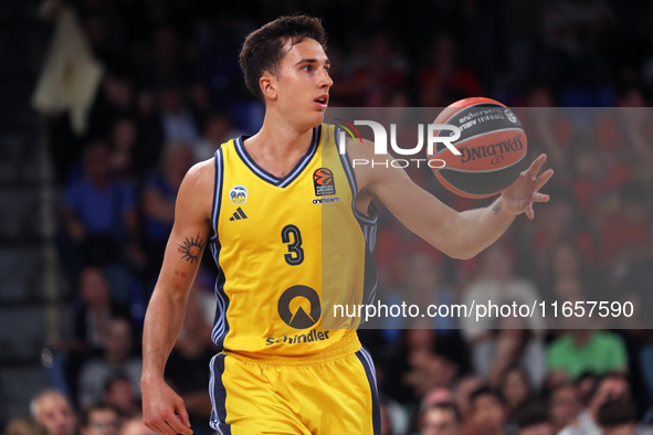 Matteo Spagnolo plays during the match between FC Barcelona and Alba Berlin, corresponding to week 2 of the Turkish Airlines Euroleague, at...