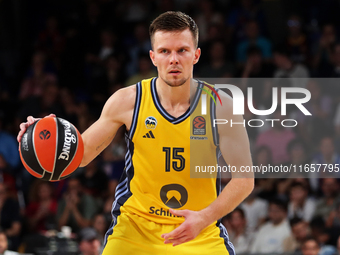 Martin Hermannsson plays during the match between FC Barcelona and Alba Berlin, corresponding to week 2 of the Turkish Airlines Euroleague,...