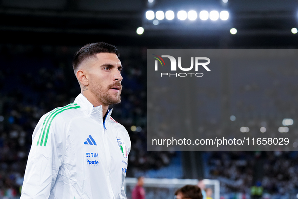 Lorenzo Pellegrini of Italy looks on during the UEFA Nations League 2024/25 League A Group A2 match between Italy and Belgium at Stadio Olim...