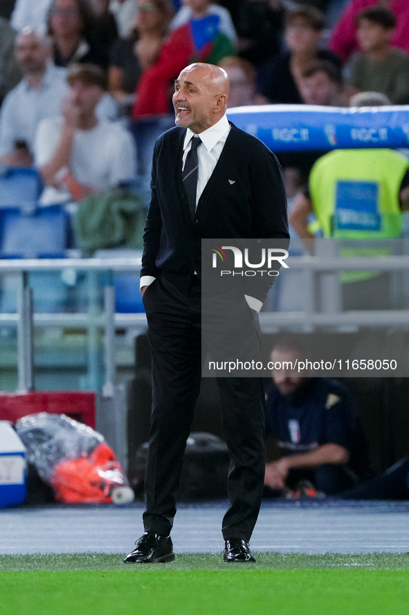 Luciano Spalletti head coach of Italy looks on during the UEFA Nations League 2024/25 League A Group A2 match between Italy and Belgium at S...