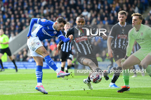 Armando Dobra of Chesterfield shoots at goal during the Sky Bet League 2 match between Chesterfield and Notts County at the SMH Group Stadiu...