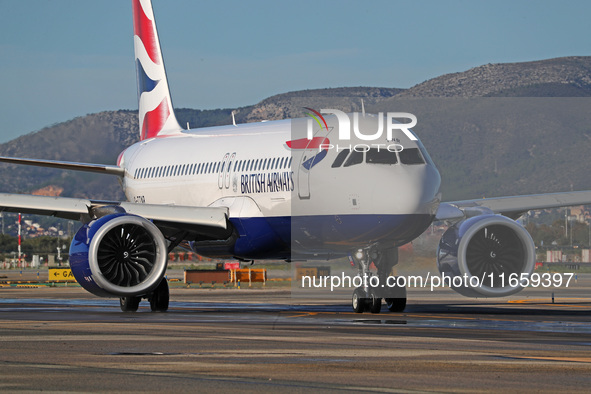 An Airbus A320-251N from British Airways is on the runway ready to take off from Barcelona airport in Barcelona, Spain, on October 8, 2024. 