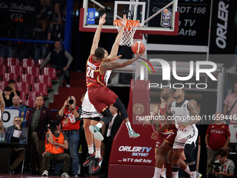 Umana Reyer's Carl Wheatle participates in the Italian LBA basketball championship match between Umana Reyer Venezia and Virtus Segafredo Bo...