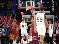 Umana Reyer's Aamir Simms participates in the Italian LBA basketball championship match between Umana Reyer Venezia and Virtus Segafredo Bol...