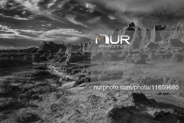 Badlands National Park encompasses more than 244,000 acres in the southwest corner of South Dakota. It is known for jagged peaks, wind-erode...