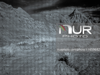 Badlands National Park encompasses more than 244,000 acres in the southwest corner of South Dakota. It is known for jagged peaks, wind-erode...