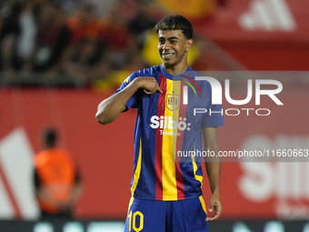 Lamine Yamal right winger of Spain and FC Barcelona during the warm-up before the UEFA Nations League 2024/25 League A Group A4 match betwee...