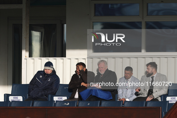 Hartlepool United's Chairman Raj Singh (second from left) stands with former Manchester United player Gary Pallister (center) during the FA...