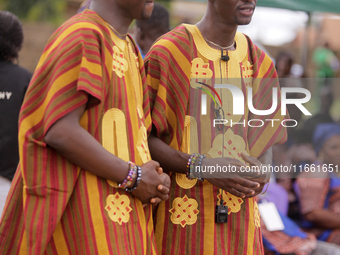 From left to right: Ambassador Taiwo Oguntoye and Kehinde Oguntoye, the initiators of the World Twins Festival, participate in the 2024 edit...