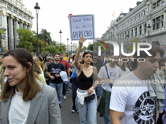 Madrid stands for the right to decent housing. Almost 40 collectives take to the streets in Madrid, Spain, on October 13, 2024, to fight aga...