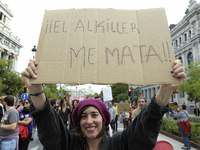 Madrid stands for the right to decent housing. Almost 40 collectives take to the streets in Madrid, Spain, on October 13, 2024, to fight aga...