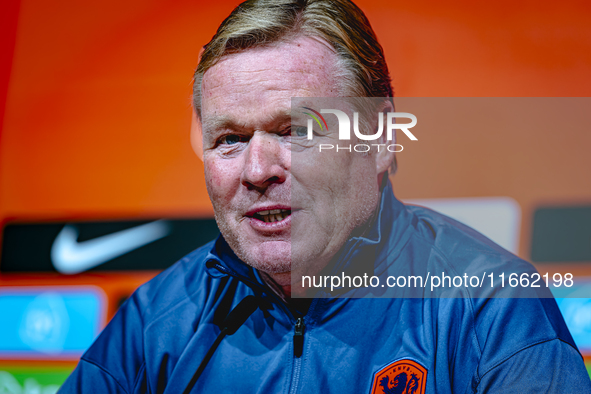 Netherlands trainer Ronald Koeman speaks during the press conference at the Allianz Arena for the UEFA Nations League, League phase, Matchda...