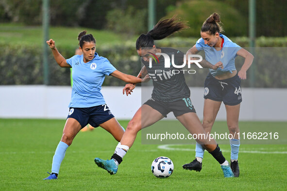 Melissa Bellucci of Napoli Femminile, Martina Piemonte of S.S. Lazio, and Tecla Pettenuzzo of Napoli Femminile are in action during the 6th...