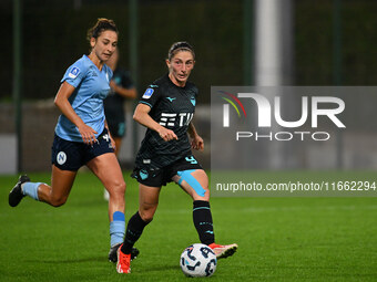 Tecla Pettenuzzo of Napoli Femminile and Noemi Visentin of S.S. Lazio are in action during the 6th day of the Serie A Femminile eBay Champio...