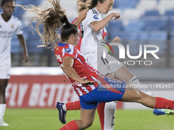 Caroline Weir of Real Madrid women scores a goal during the LIGA F match between Real Madrid and Atletico de Madrid at Alfredo Di Stefano st...