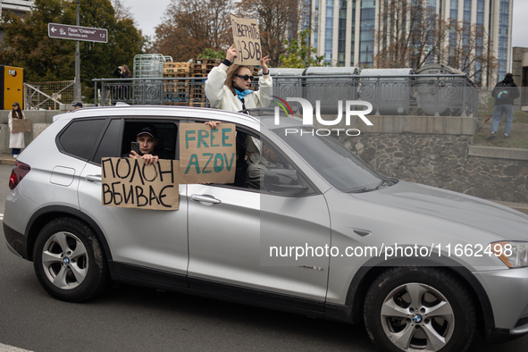 A protest demands the release of the Ukrainian military held captive in Russia, particularly the soldiers of the Azov regiment and the marin...