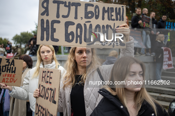 A protest demands the release of the Ukrainian military held captive in Russia, particularly the soldiers of the Azov regiment and the marin...