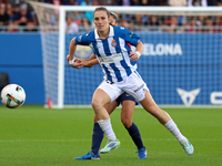 Arola Aparicio plays during the match between FC Barcelona Women and RCD Espanyol Women, corresponding to week 6 of the Liga F, at the Johan...