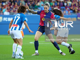 Maria Leon and Carolina Marin play during the match between FC Barcelona Women and RCD Espanyol Women, corresponding to week 6 of the Liga F...