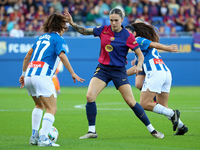 Maria Leon and Carolina Marin play during the match between FC Barcelona Women and RCD Espanyol Women, corresponding to week 6 of the Liga F...