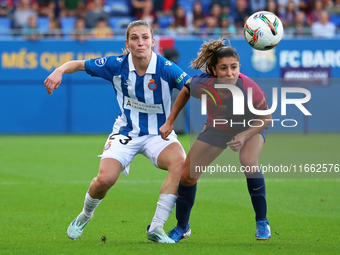 Kika Nazareth and Arola Aparicio play during the match between FC Barcelona Women and RCD Espanyol Women, corresponding to week 6 of the Lig...