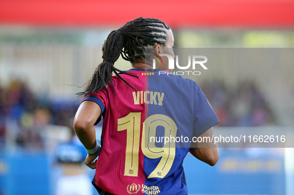 Vicky Lopez plays during the match between FC Barcelona Women and RCD Espanyol Women, corresponding to week 6 of the Liga F, at the Johan Cr...