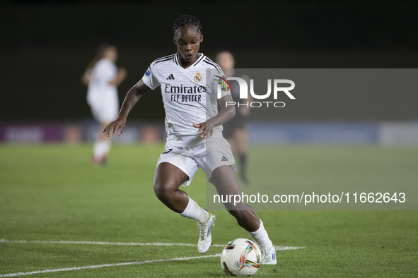 Linda Caicedo of Real Madrid women plays during the LIGA F match between Real Madrid and Atletico de Madrid at Alfredo Di Stefano stadium in...