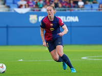 Keira Walsh plays during the match between FC Barcelona Women and RCD Espanyol Women, corresponding to week 6 of the Liga F, at the Johan Cr...