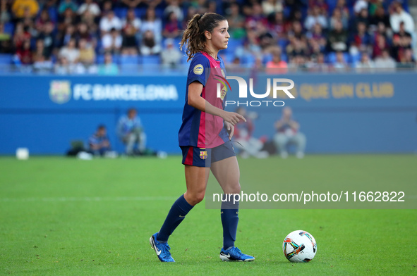 Jana Fernandez plays during the match between FC Barcelona Women and RCD Espanyol Women, corresponding to week 6 of the Liga F, at the Johan...