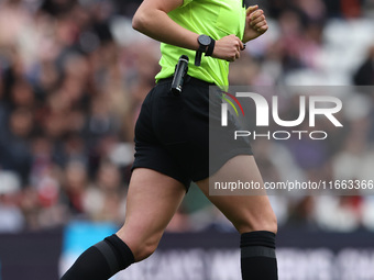 Match referee Phoebe Cross officiates during the FA Women's Championship match between Sunderland and Newcastle United at the Stadium Of Lig...