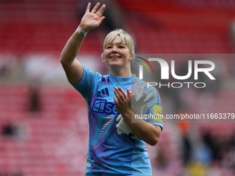 Claudia Moan waves to Newcastle's fans after their 2-1 win in the FA Women's Championship match between Sunderland and Newcastle United at t...