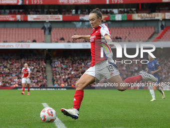 Caitlin Foord of Arsenal participates in the Barclays FA Women's Super League match between Arsenal and Chelsea at the Emirates Stadium in L...