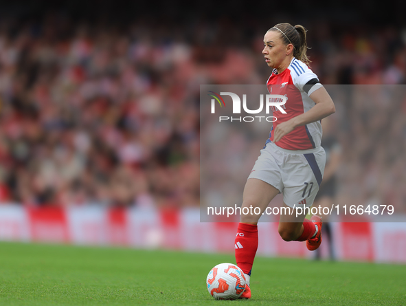 Katie McCabe of Arsenal plays during the Barclays FA Women's Super League match between Arsenal and Chelsea at the Emirates Stadium in Londo...